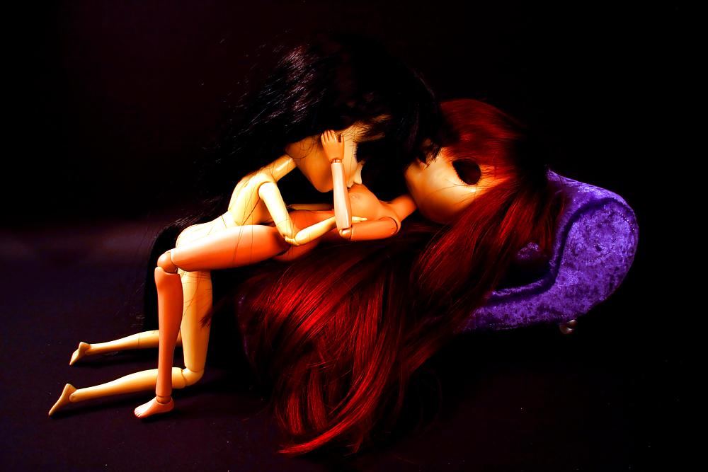 15P Lesbian Doll Girls
