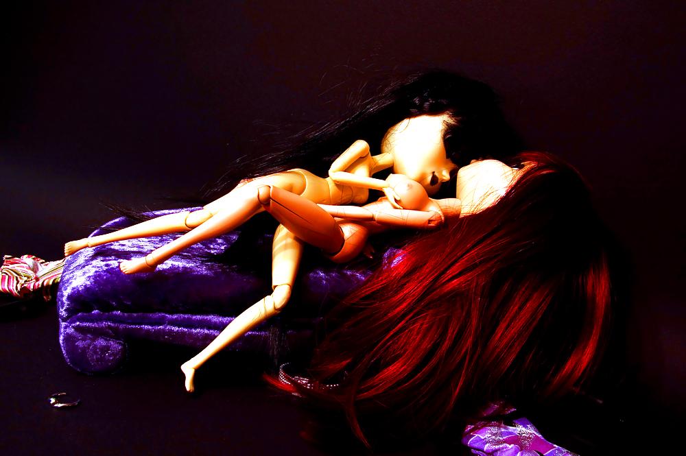 15P Lesbian Doll Girls