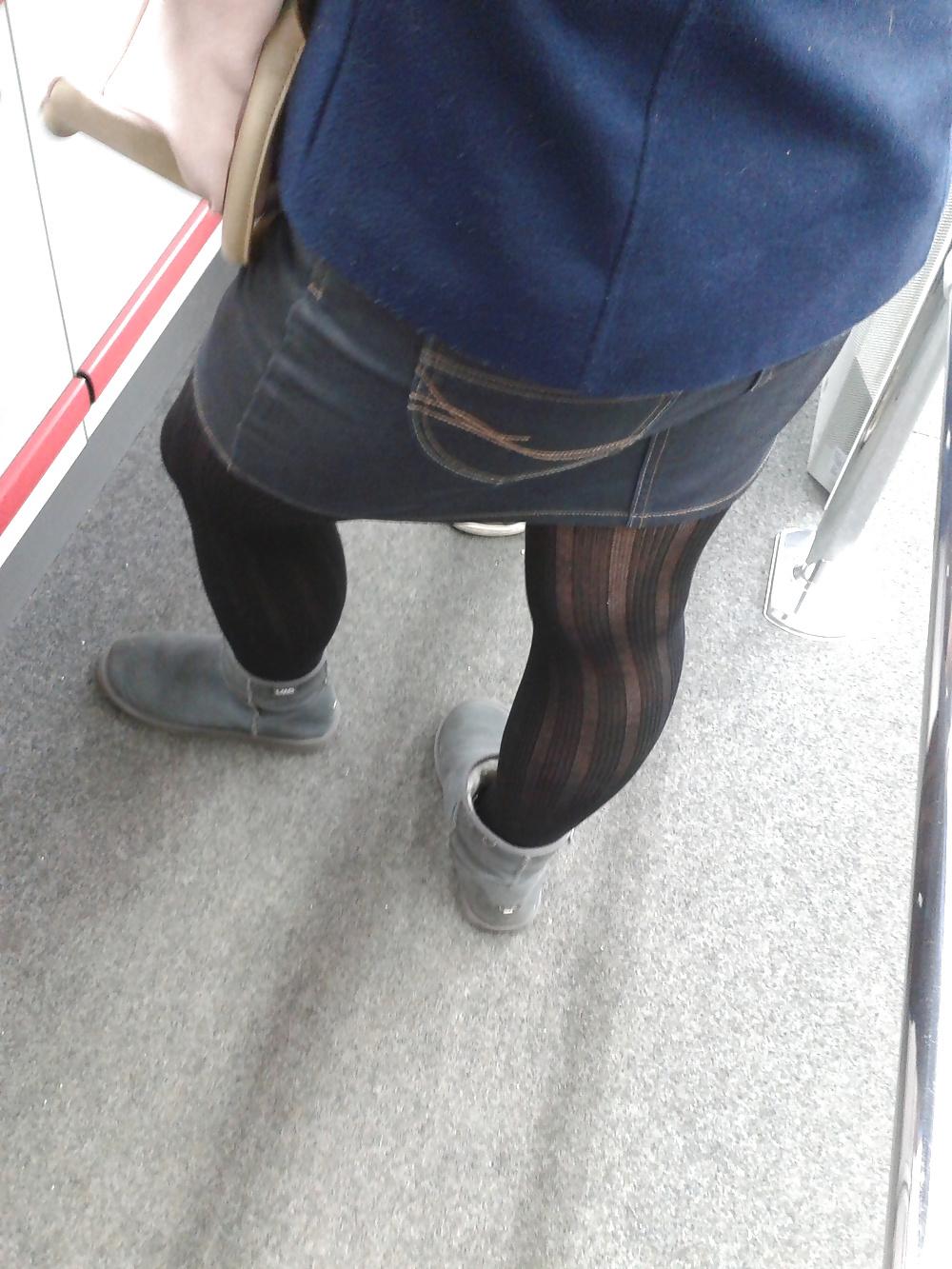 25P Pantyhose Street