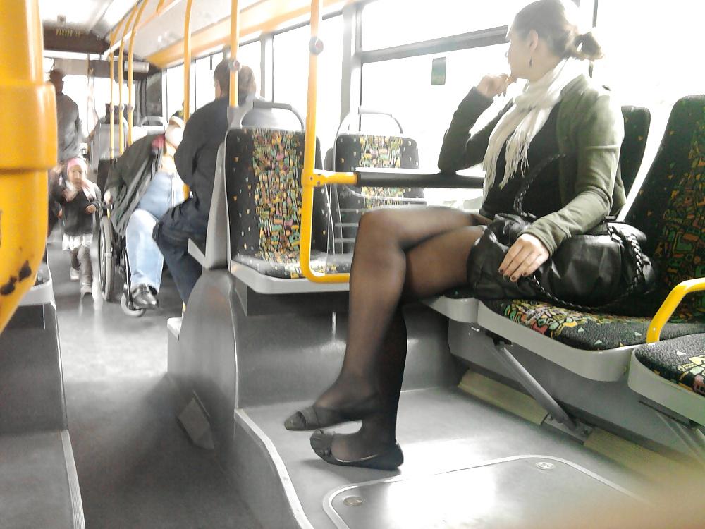 25P Pantyhose Street