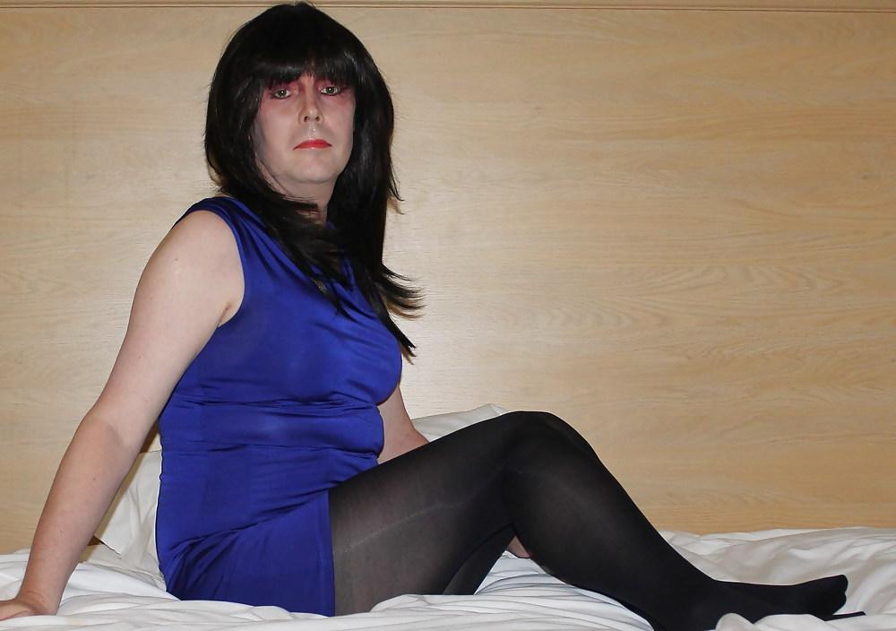 14P Emma slut black shiny pantyhose no panties