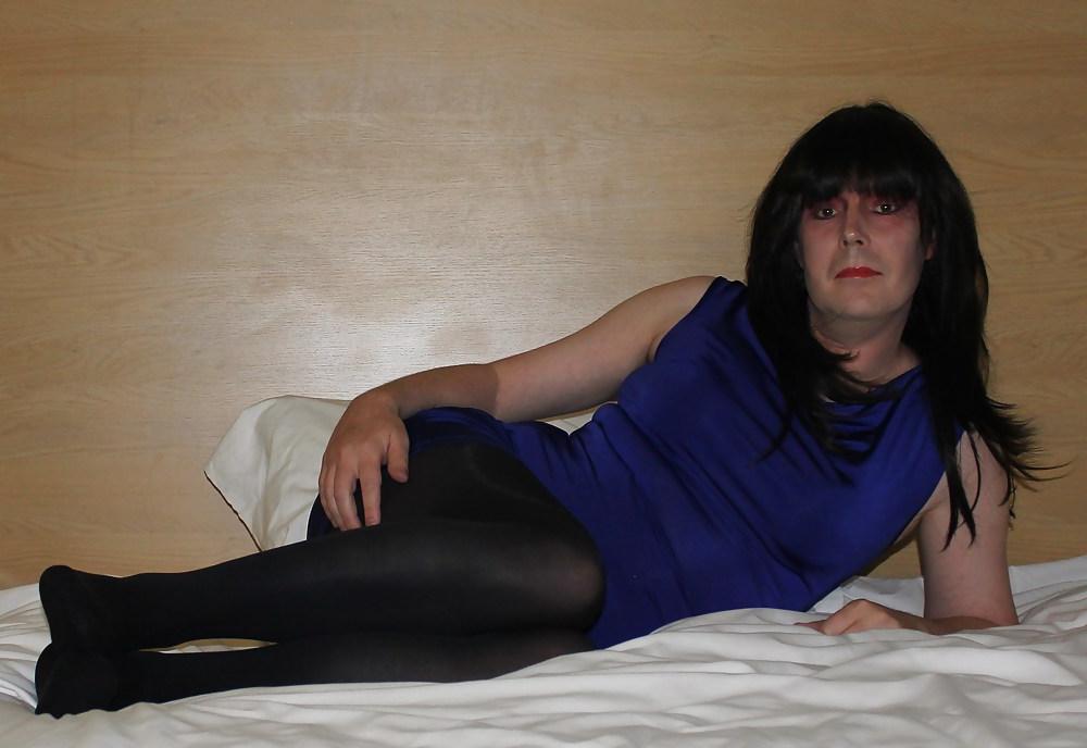 14P Emma slut black shiny pantyhose no panties