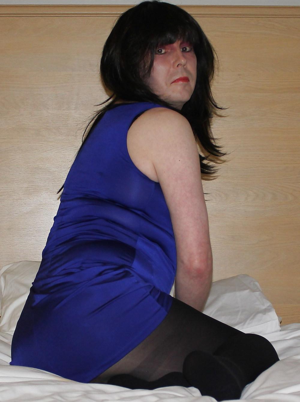 14P Emma slut black shiny pantyhose no panties