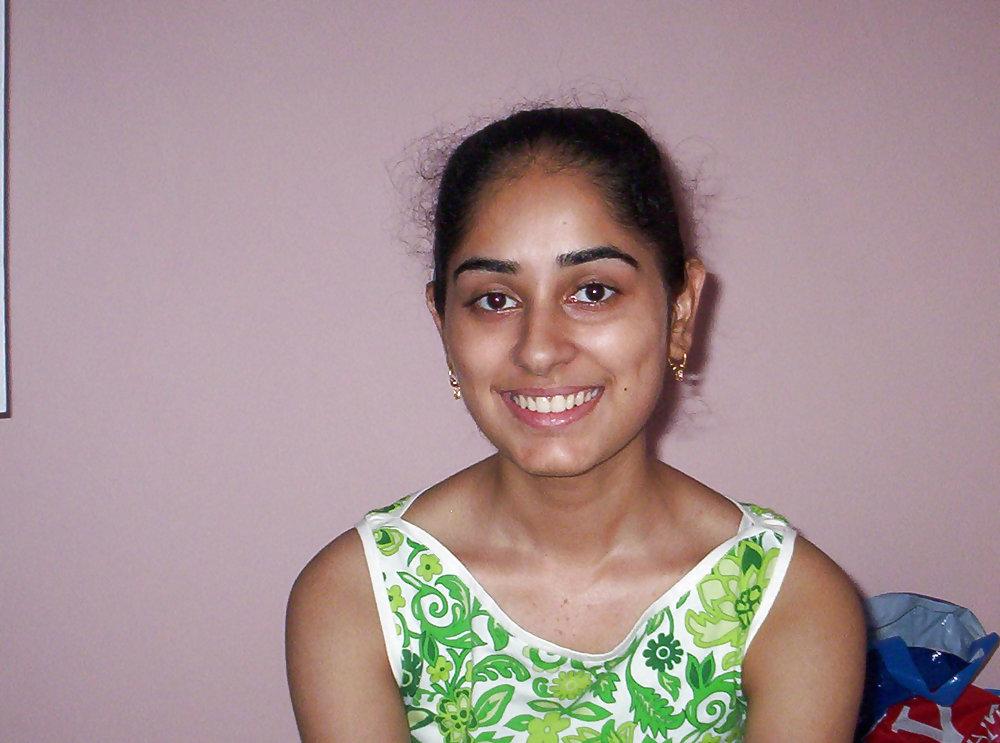 25P HAIRY INDIAN ASSHOLE WHORE