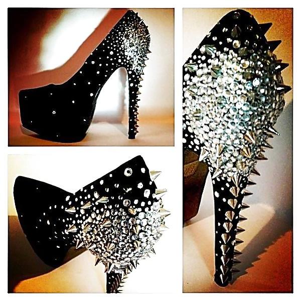 14P Ballbusting High Heels 2