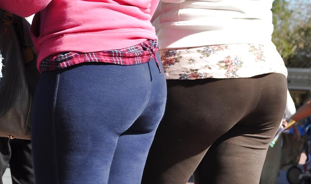 17P Creeping at Disney - Three Asses