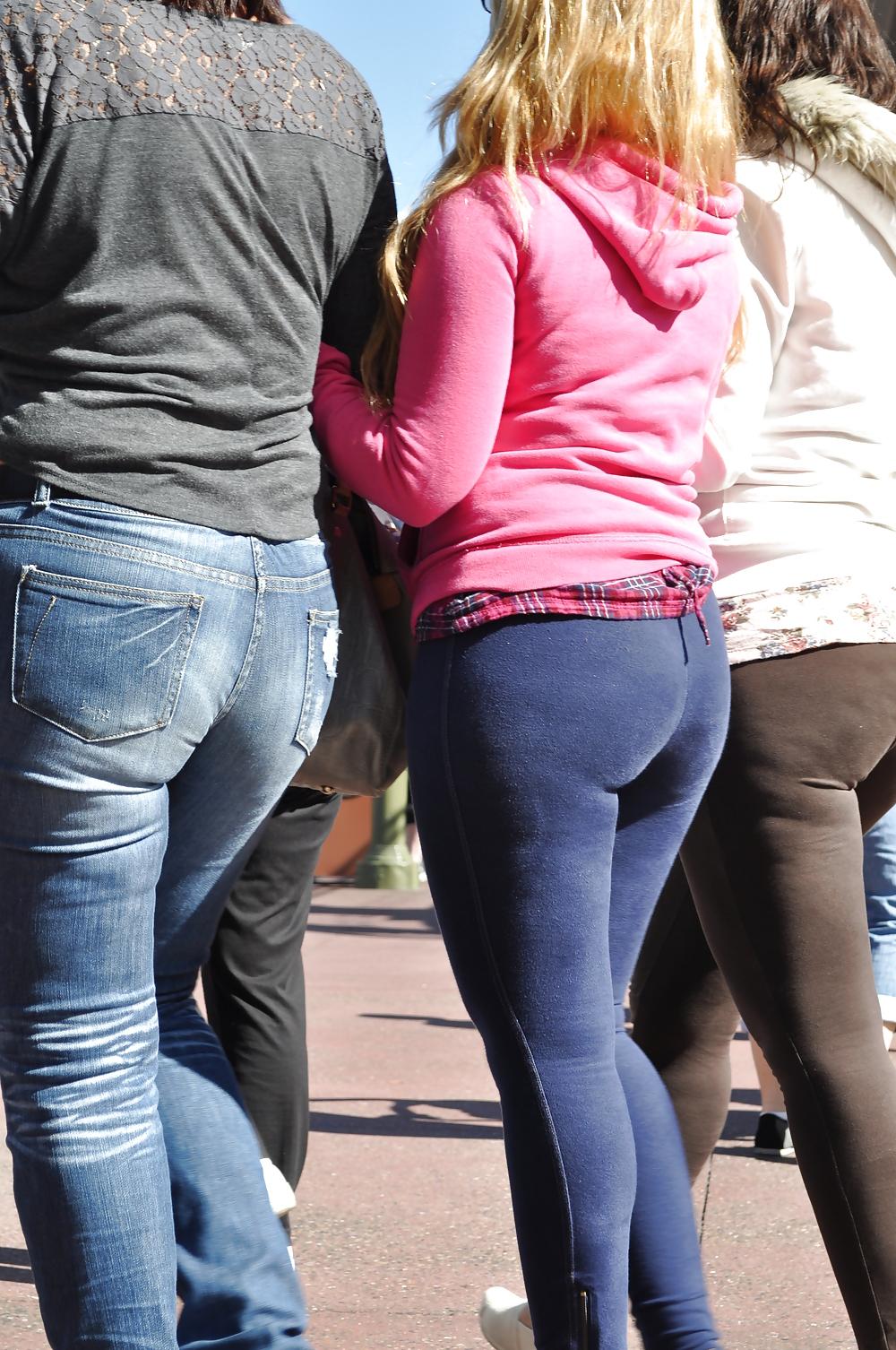 17P Creeping at Disney - Three Asses