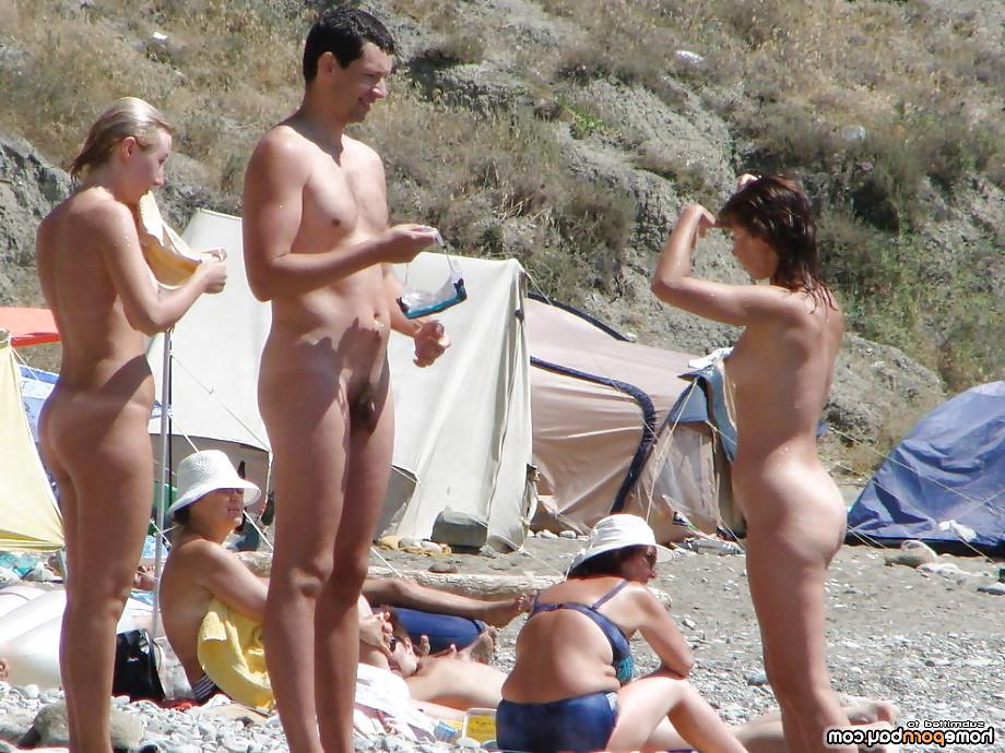 23P Pics from the nudist beach