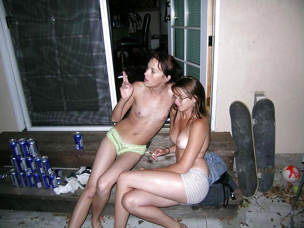 25P Party Girls Erotica By 7 twistedworlds
