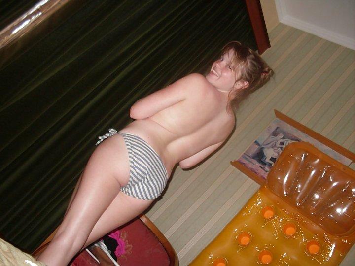 23P Reading Holiday Sluts