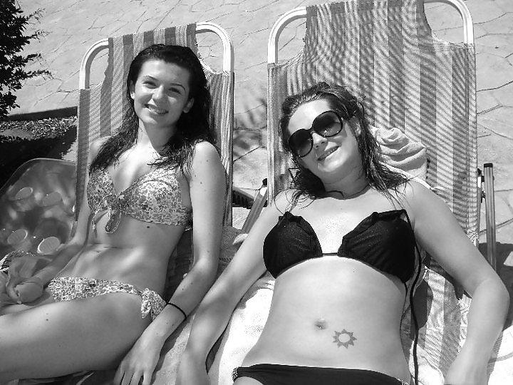 23P Reading Holiday Sluts