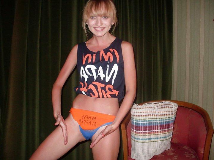 23P Reading Holiday Sluts