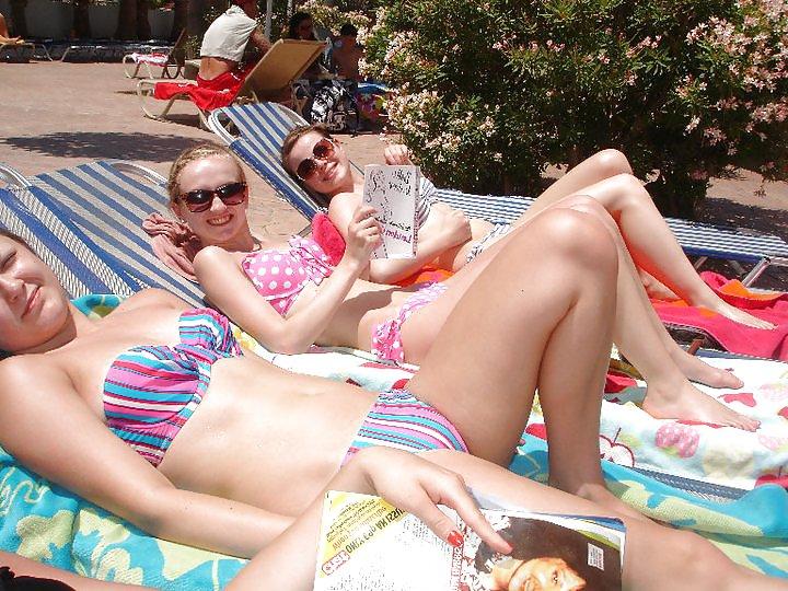 23P Reading Holiday Sluts