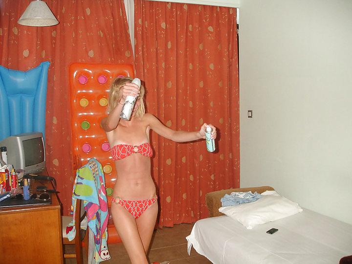 23P Reading Holiday Sluts