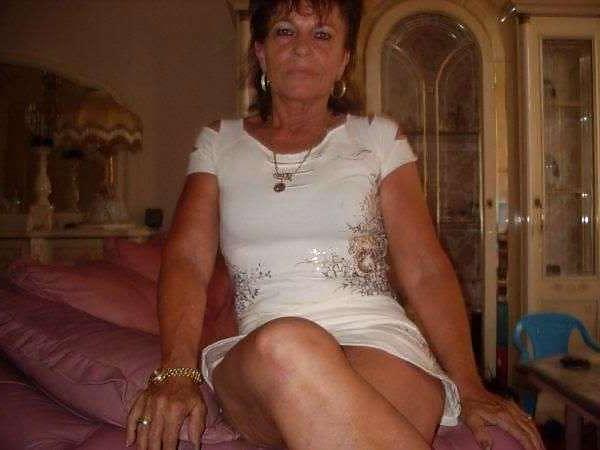 14P Dutch older slut