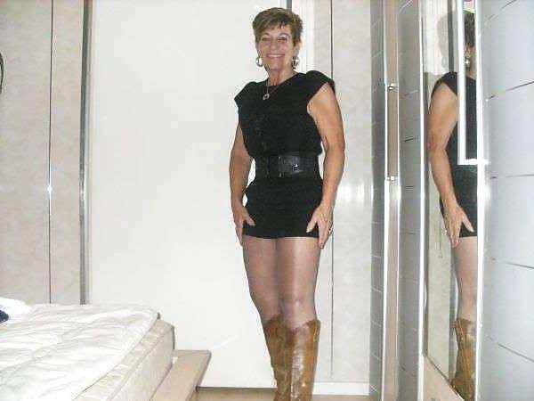 14P Dutch older slut