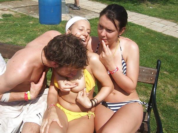 9P Girls fooling around and flashing tits in a park