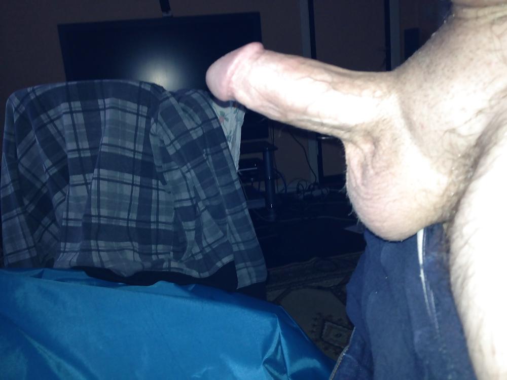 7P Hard Penis