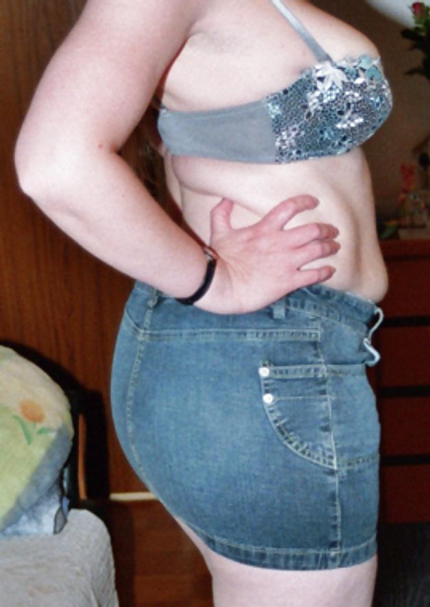 10P SAG - Wife's Hot Body In Short Tight Slinky Denim Skirt 12