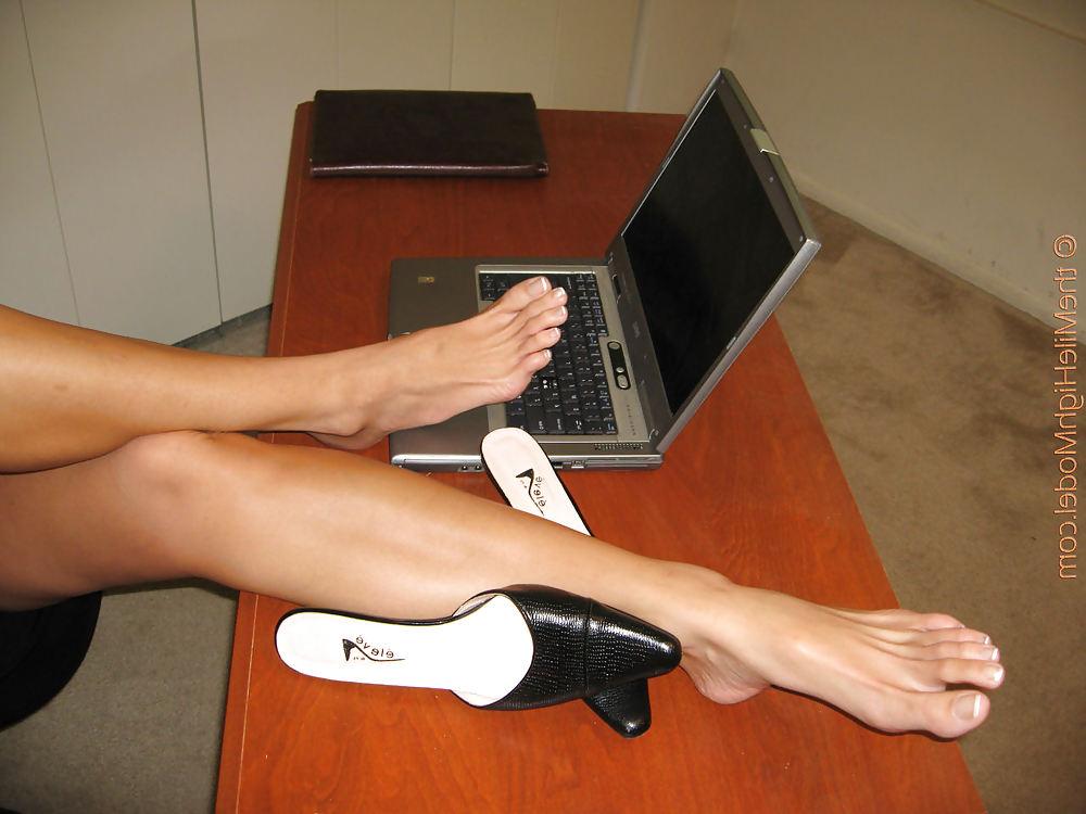 25P Mikayla Miles feet!