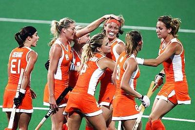 8P Dutch field hockey team is hot 