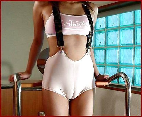 12P Fotze frisst Hose