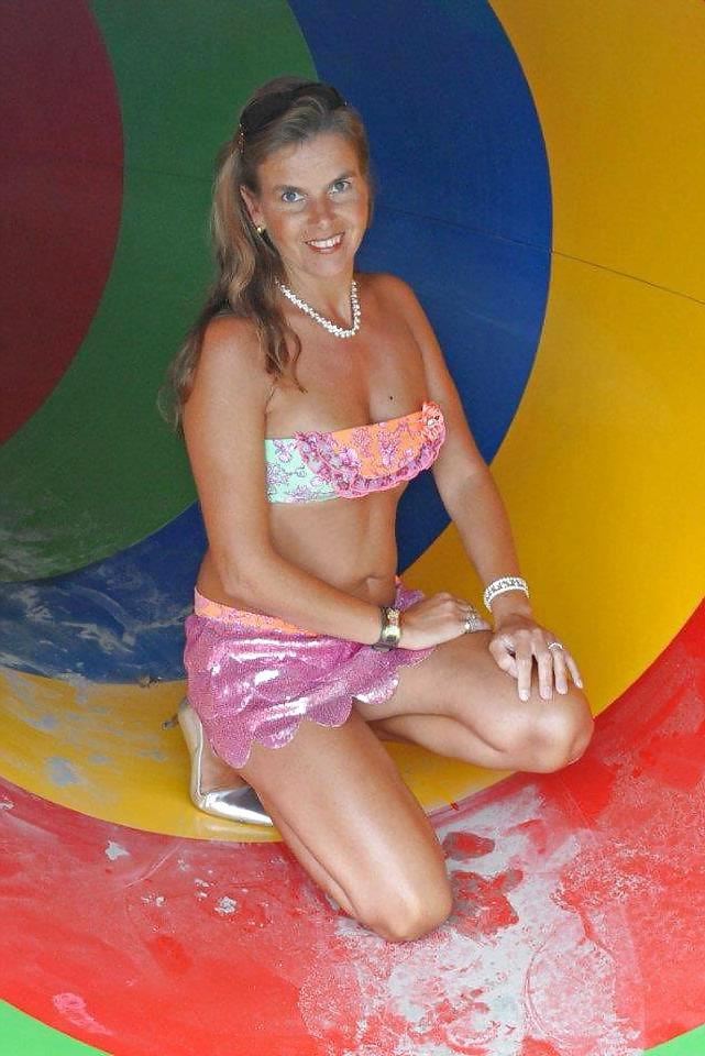 17P How would you fuck Dutch mom ?