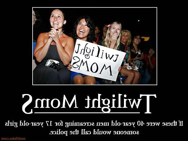 25P Random girls and funny stuff  23