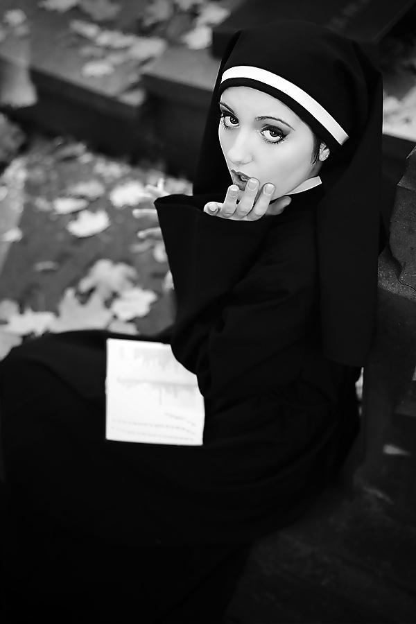 14P Sexy Nuns