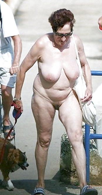 25P Grannies in holiday