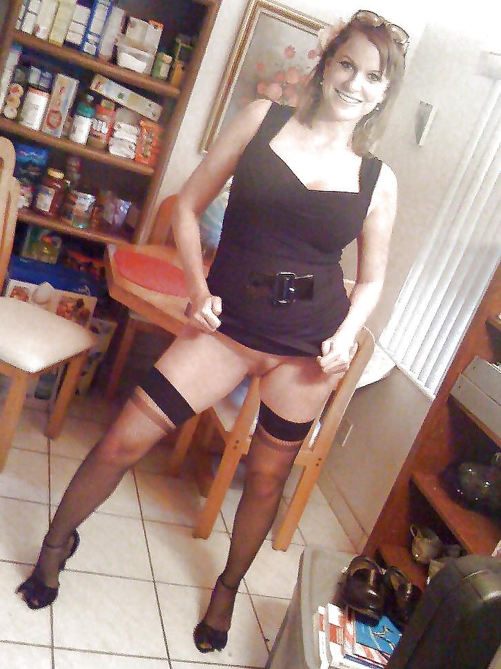 18P Singl Milfs at Home -58-