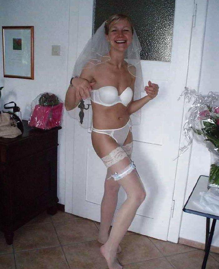 25P Here cums the Bride