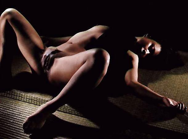 6P Tied-up asian girl and a friend