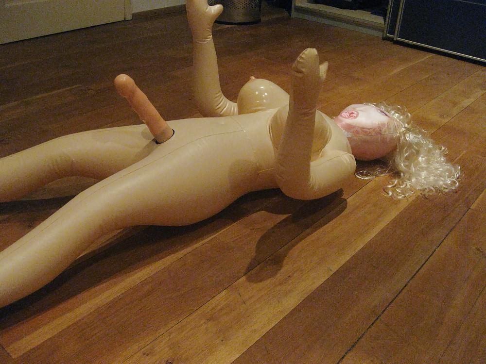 16P My SheMale love Doll