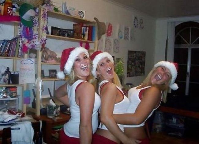 17P Breast Lovers Dream- Santa Naughty Girls