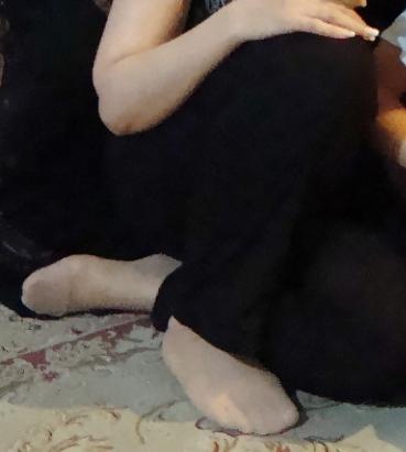 17P Iranian feet - Persian