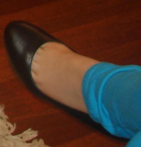 17P Iranian feet - Persian