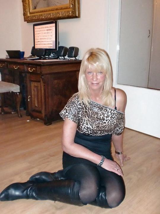 12P Dutch mature Kitty. How to fuck?