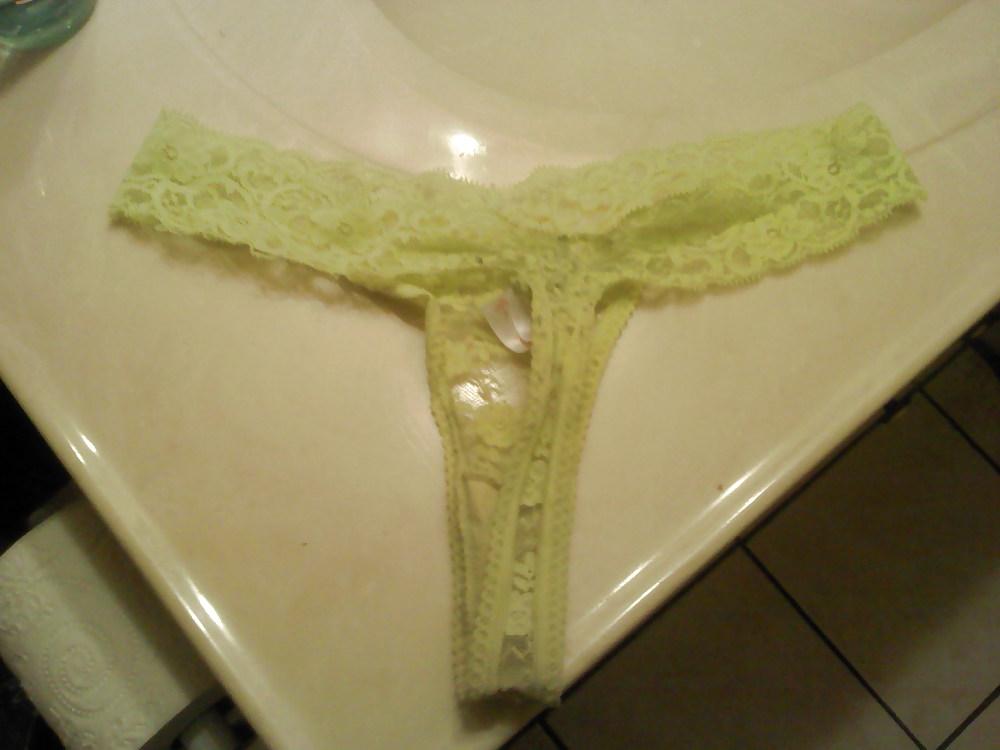 7P Milf friend's panties