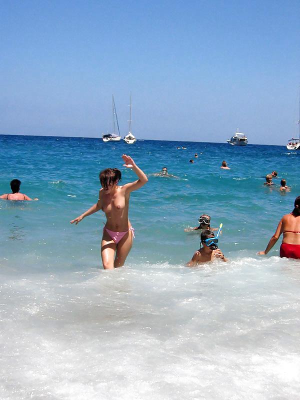 25P Gratitude Album Beach Holiday GF