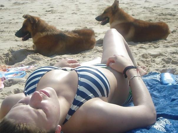 25P Facebook sluts on holiday