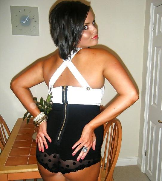 25P Facebook sluts on holiday