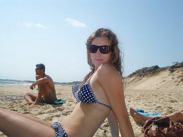 25P Facebook sluts on holiday