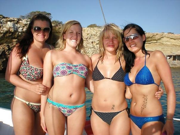25P Facebook sluts on holiday
