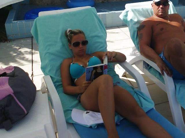 17P Amateur Dutch teen with not her mom from facebook