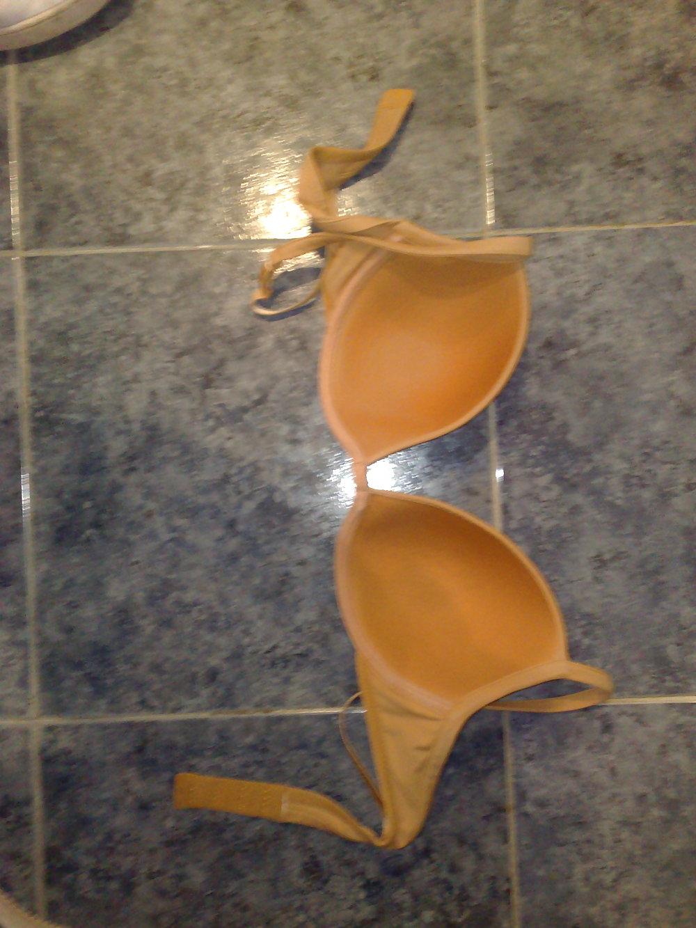 25P Friend Mom's Bras