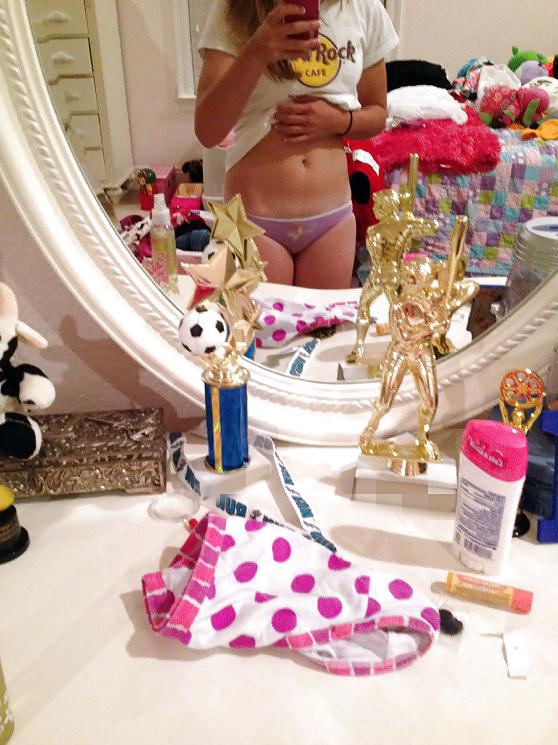 19P Amigas ensenando calzones Friend showing panties #7