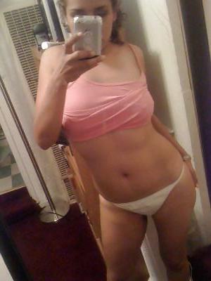14P Milf latina with amazing body
