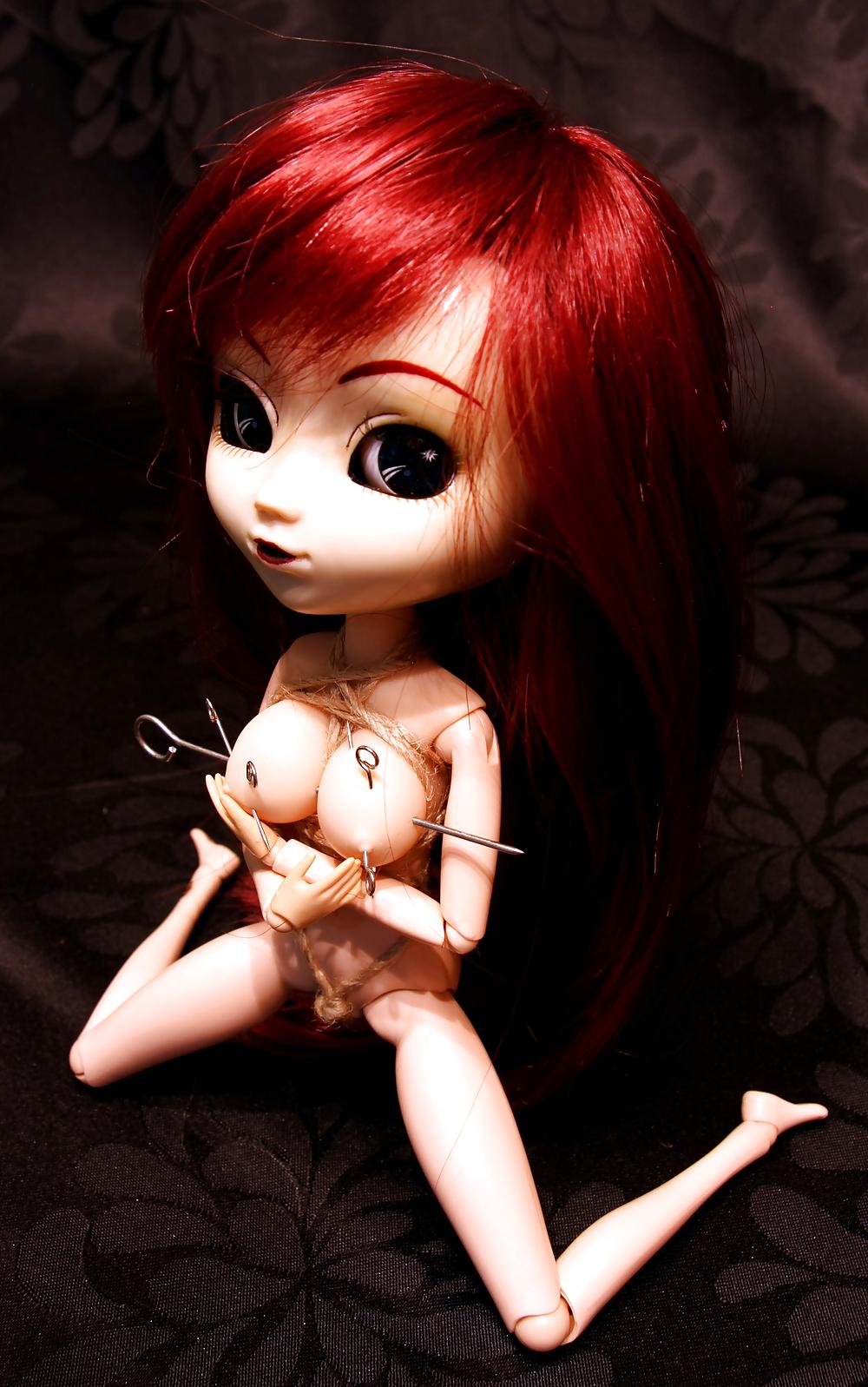 21P A little doll bondage