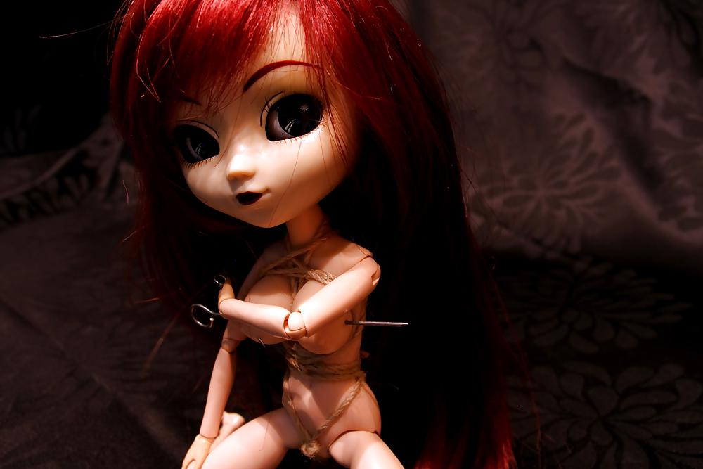 21P A little doll bondage